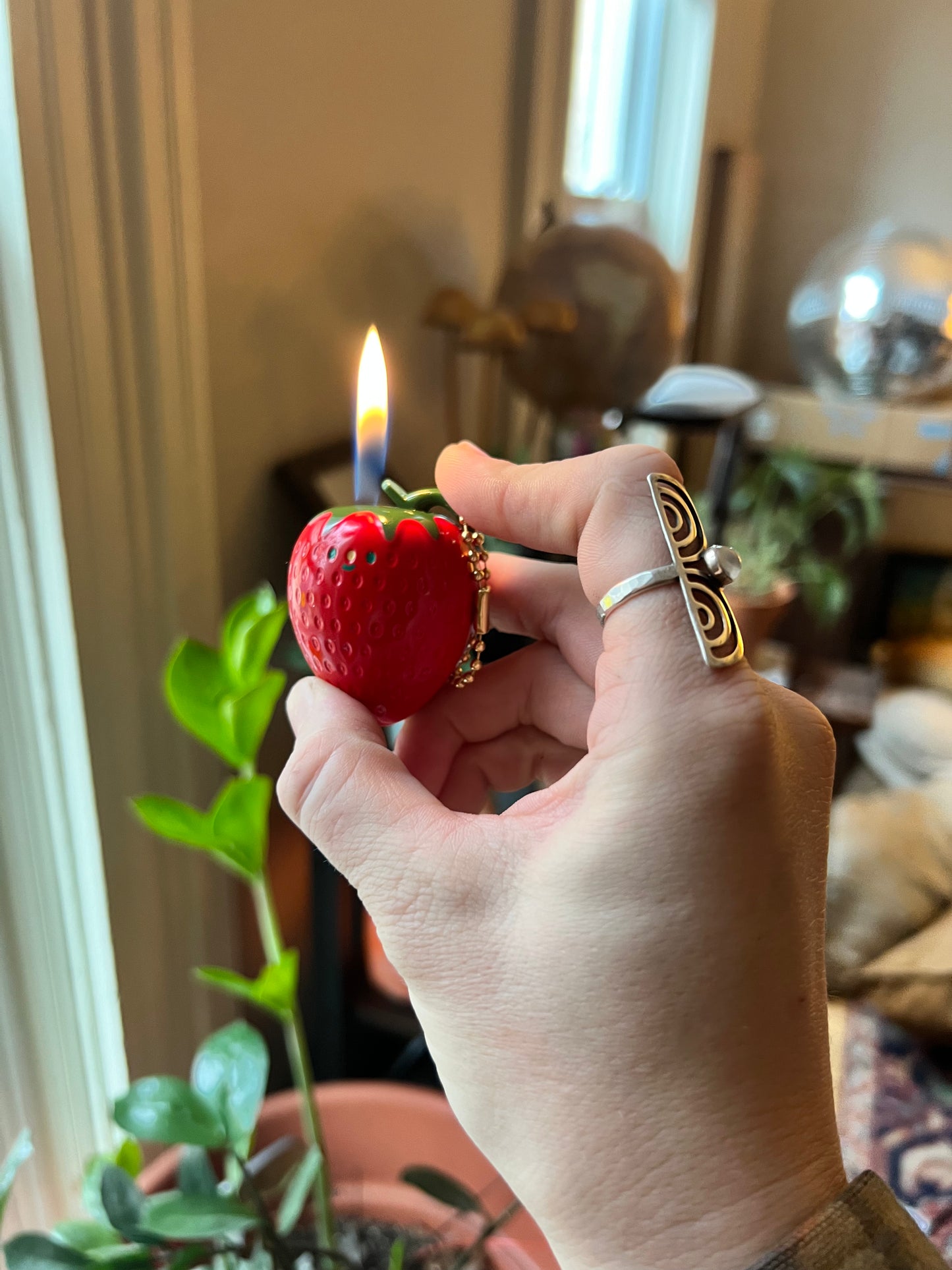 Strawberry Lighter by Lian.soy